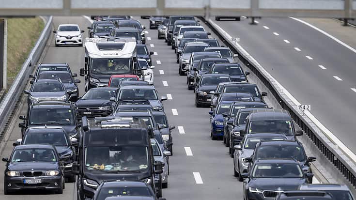 Toujours plus d'embouteillages : les routes nationales doivent faire face à un trafic toujours plus important (photo d'archives)