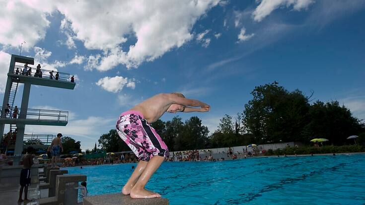 Les piscines suisses ne sont pas toutes attentives à la trop forte présence de chlorate dans leurs eaux (photo prétexte).
