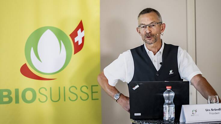 Bio Suisse veut développer le partenariat avec le commerce de détail et mieux promouvoir le secteur des produits bio auprès du monde politique, a dit son président Urs Brändli.