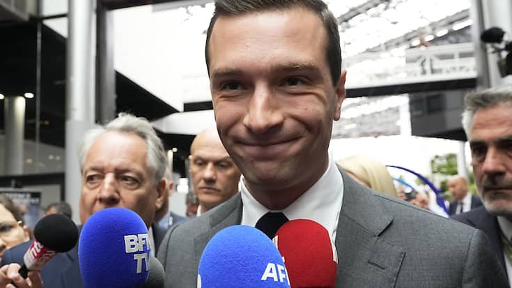 Le Medef a jugé mercredi que si les programmes de l'extrême droite ou de l'extrême gauche se concrétisaient "en 2024 ou après", ils provoqueraient "des hausses d'impôts, (...) le départ des investisseurs étrangers et des faillites massives". Ici, le président du RN Jordan Bardella.