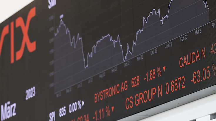 A la Bourse suisse, le SMI évoluait lundi matin dans le vert. (archive)