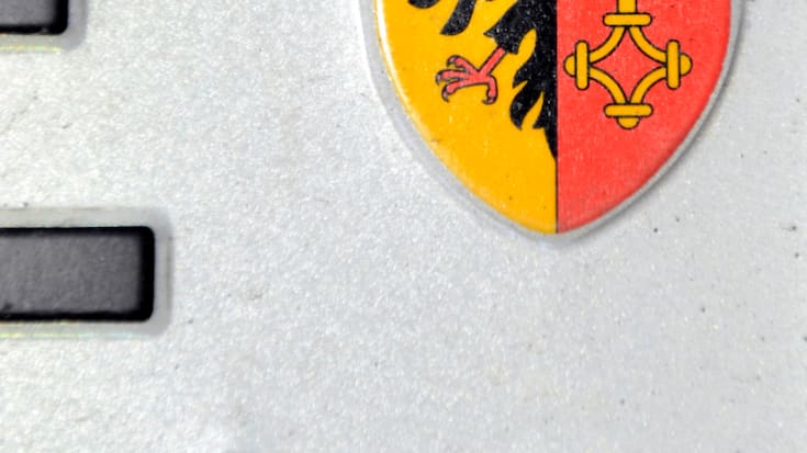 Quasiment toutes les catégories de propulsion ont reculé pendant le mois sous revue, avec une chute de 16,6% pour les moteurs essence et de 5,2% pour le diesel. (KEYSTONE/Martial Trezzini)