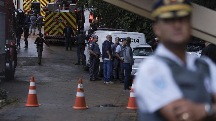 Au Brésil, les enquêteurs tentent de comprendre les raisons du crash spectaculaire d'un avion vendredi dans lequel les 61 occupants ont péri.