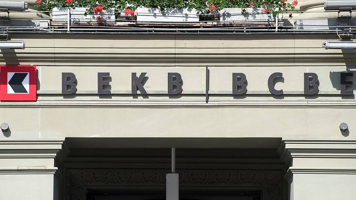 De janvier à fin juin, la Banque cantonale bernoise a dgéagé un bénéfice net est en léger recul de 0,4% sur un an, à 75,3 millions de francs (archives).