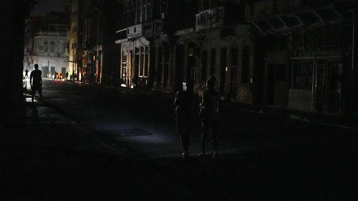 La panne d'électricité prive de courant 10 millions d'habitants sur l'île de Cuba, comme ici à La Havane.