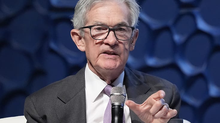 Jerome Powell a répété ne pas avoir l'intention de quitter son poste à la tête de la Fed avant la fin de son mandat, en mai 2026.