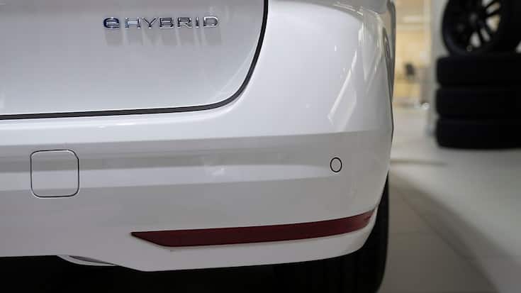 Les voitures hybrides sont désormais plus nombreuses que les autres catégories de véhicules à s'élancer sur les routes suisses (archives).
