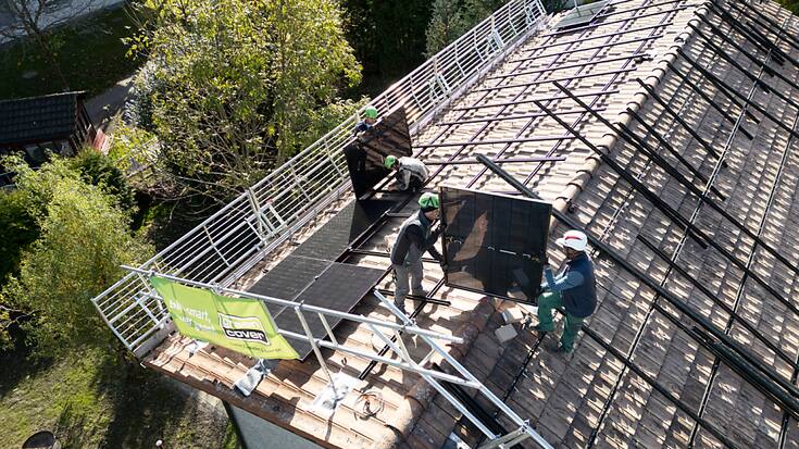 Swissolar estime que la production annuelle d'électricité solaire devrait dépasser dépassera les 28 TWh d'ici 2035 (image d'illustration).