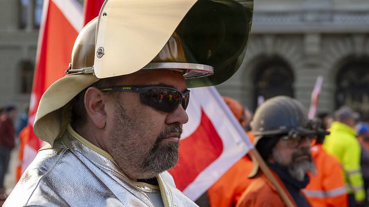 Les travailleurs de Stahl Gerlafingen (photo) et du site de Swiss Steel à Emmenbrücke ont manifesté pour alerter les élus (archives).
