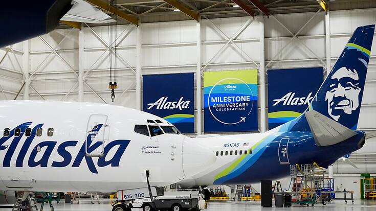 Boeing doit changer de culture d'entreprise pour privilégier la sécurité plutôt que les bénéfices, a affirmé le patron du régulateur américain de l'aviation (FAA), un an après un incident à bord d'un avion de la compagnie aérienne Alaska Airlines. (archives)