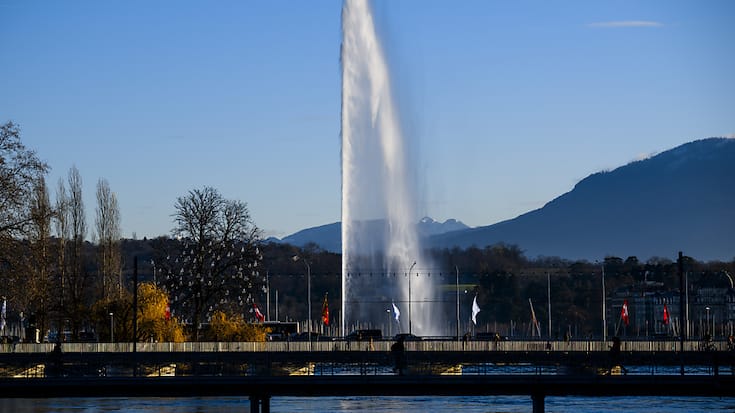 Les discussions de Genève se déroulent moins de deux mois après des négociations tout aussi discrètes entre l'Iran et des représentants des trois pays européens dans la même ville, à un moment où les Occidentaux s'inquiètent de l'état d'avancement du programme nucléaire iranien.