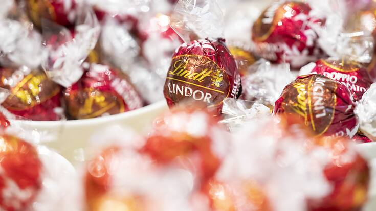 Le relèvement des tarifs va se poursuivre en 2025, a averti le producteur des boules Lindor et des lapins en chocolat Lindt & Sprüngli. (archives)