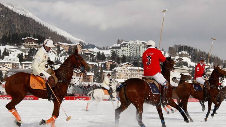 La surface de jeu du polo sur neige est plus petite que pour son homologue sur herbe et l'équipement n'est pas le même (archives).