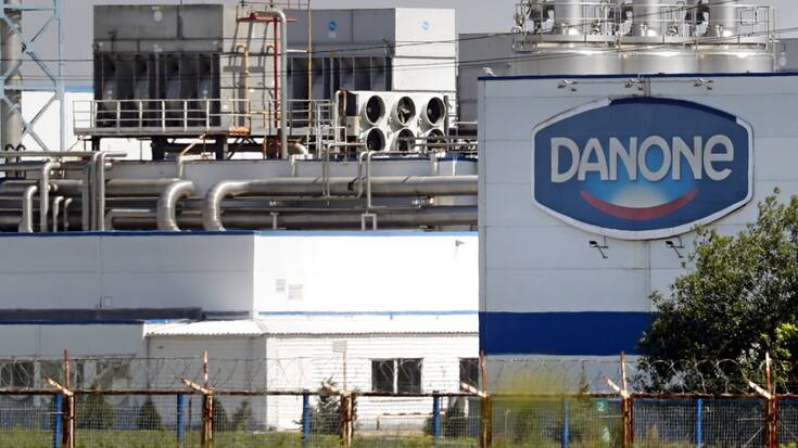 La dernière année où Danone avait connu une croissance des volumes remonte à 2014. Depuis, il vendait moins de produits mais plus chers.