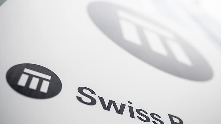 Swiss Re vise en 2025 un bénéfice net supérieur à 4,4 milliards de dollars. Sur les trois prochaines années, le dividende par action doit croître de 7% (archives).