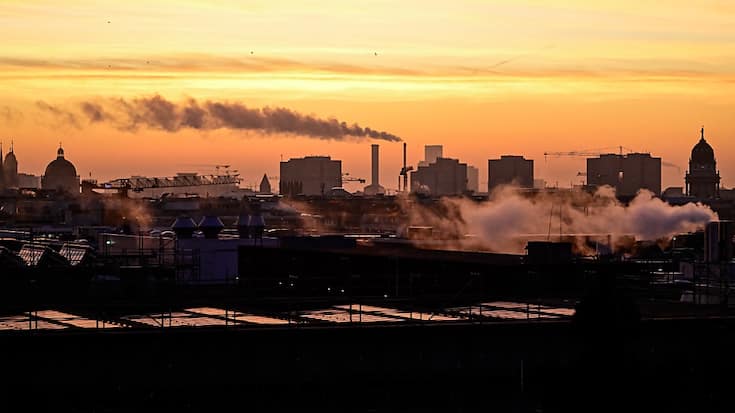 Cette semaine, les conservateurs et les sociaux-démocrates, qui entendent monter ensemble la future coalition, se sont mis d'accord pour injecter 500 milliards d'euros (à peine moins en francs) sur 10 ans pour soutenir l'économie allemande en crise.