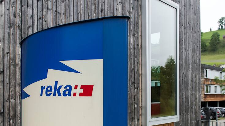 Reka abandonne ses chèques, après 60 ans. Dès 2026, l'organisation ne proposera plus qu'une solution numérique au format carte de crédit (Archives).