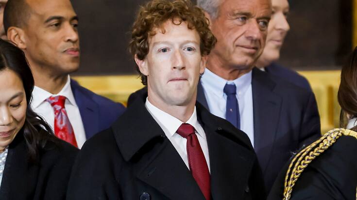 Le procès est une déconvenue pour Mark Zuckerberg, ici au centre de l'image, qui a multiplié les contacts avec le nouveau gouvernement de Donald Trump, dans l'espoir de régler cette procédure à l'amiable (archives).