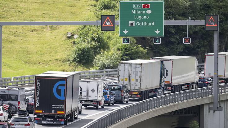 Les bouchons sur l'autoroute du Gothard  reviennent chaque année, aussi sûrement que le lapin de Pâques (archives).