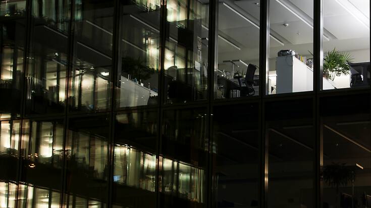 Des différences marquées sont constatées selon les régions. Au Tessin, les faillites sont ainsi en hausse de 16%, et de fortes progressions sont soulignées en Suisse centrale (+11%) et en Suisse orientale (+10%).