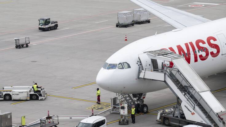 La compagnie aérienne Swiss va annuler 1400 vols cet été en raison d'une pénurie de pilotes. (archive)