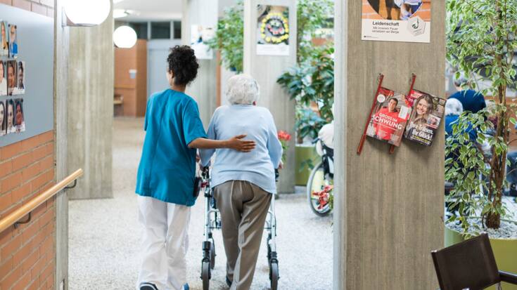 Le secteur de la santé et du social fait partie des branches les plus touchées (image d'illustration).