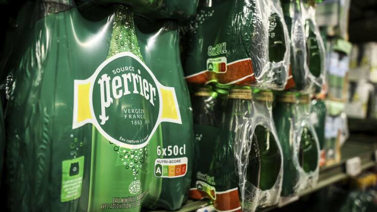 Perrier fait partie des marques d'eaux minérales de Nestlé Waters qui ont été traitées de manière illégale (archives).