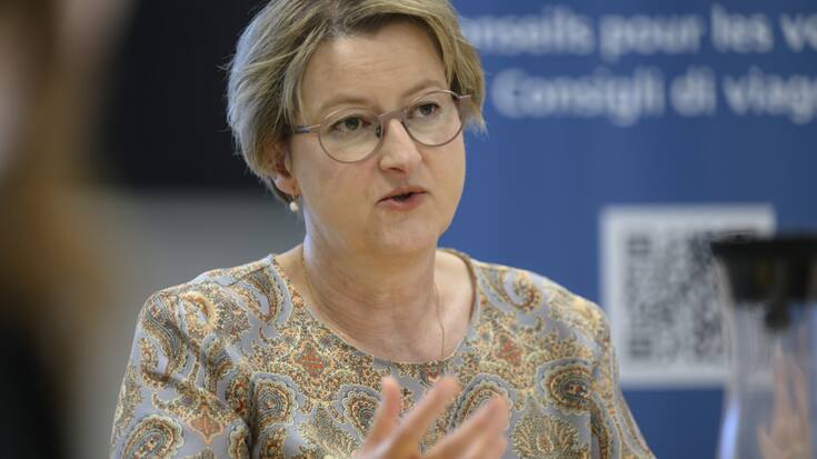 Selon l'ambassadrice Marianne Jenni, cheffe de la Direction consulaire du Département des affaires étrangères, de plus en plus de Suisses se rendent dans des zones de conflit.