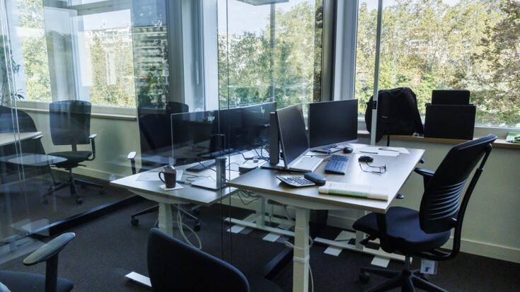 Par région, les cantons de Saint-Gall, Soleure et Bâle-Ville ont enregistré le plus grand nombre de faillites. À l'inverse, les dépôts de bilan ont diminué dans les cantons de Bâle-Campagne, Glaris, Obwald et Appenzell Rhodes-Extérieures.