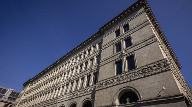 La gardienne du franc devrait subir une perte de 17 à 27 milliards de francs au deuxième trimestre, selon UBS. (archive)