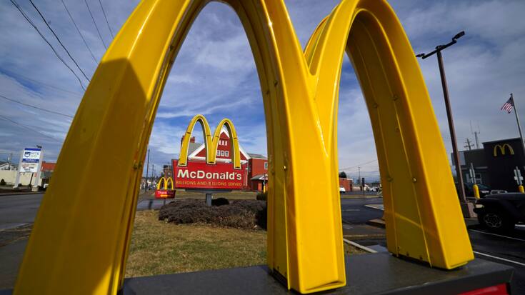 La progression des ventes de McDonald's aux Etats-Unis est due surtout à une hausse du ticket moyen et, dans les marchés franchisés, elle a été tirée principalement par l'essor des ventes au Japon. (archives)