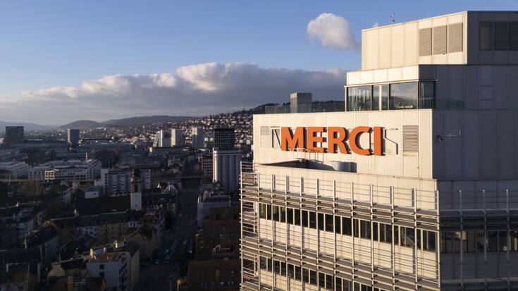 Le géant orange a grimé le logo sur son siège zurichois pour l'occasion. (archive)