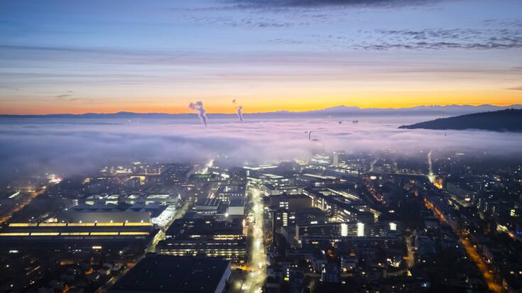 Les économistes pointaient du doigt un effet d'anticipation des menaces d'application de barrières douanières par l'administration Trump sur les envois vers les Etats-Unis.