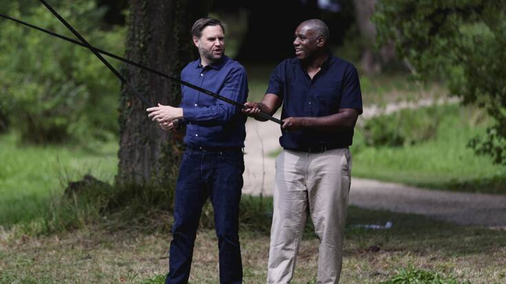 Le chef de la diplomatie britannique David Lammy, lors d'une partie de pêche vendredi dernier avec le vice-président américain JD Vance dans le Kent