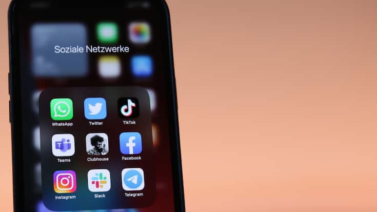 Apple va abaisser la puissance d'émission des ondes radio de l'iPhone 12 dans l'Union européenne. (archive)