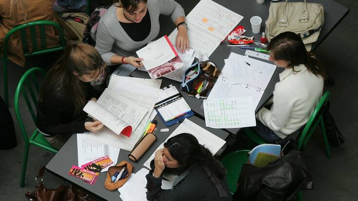 Deux tiers des diplômés des hautes écoles changent d'emploi
dans les cinq ans après les études (archives).
