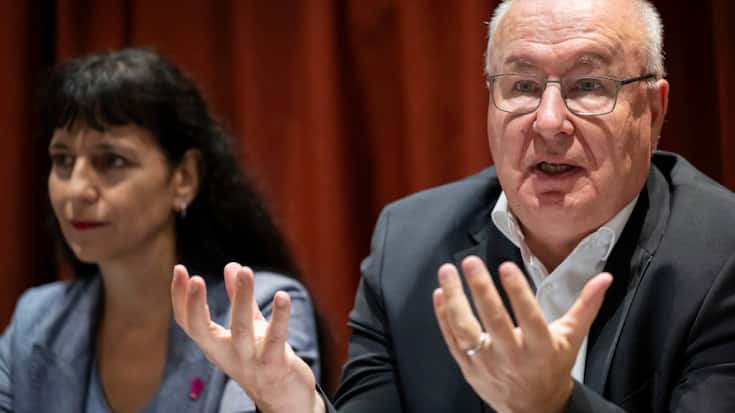 La présidente d'Unia Vania Alleva et le président de l'Union syndicale suisse Pierre-Yves Maillard étaient notamment présents jeudi à Berne pour présenter les revendications salariales de la faîtière.