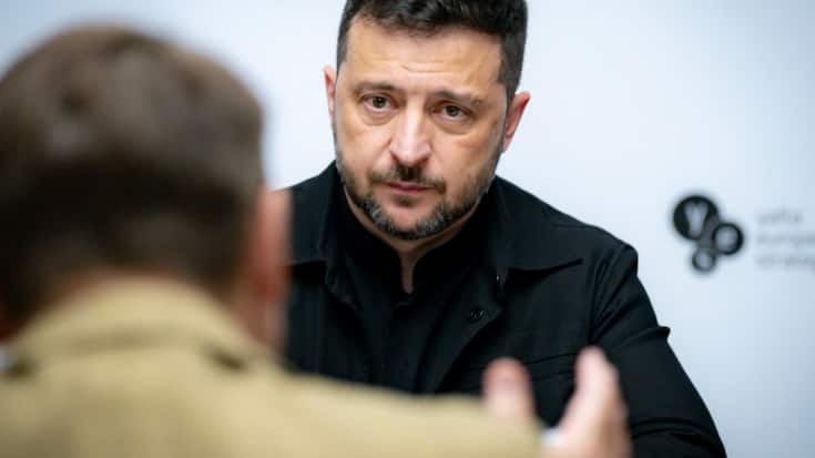 L'Ukraine (ici le président Volodymyr Zelensky) estime avoir besoin de 120 milliards pour financer sa défense.