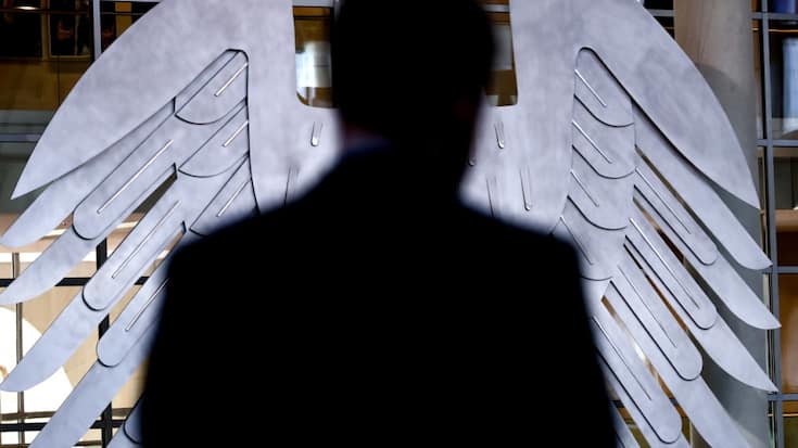 Cet optimisme prudent des milieux financiers s'explique par les risques qui "demeurent importants, en raison de l'incertitude autour de la politique douanière américaine et de l'+automne des réformes+" que s'apprête à lancer le gouvernement allemand, commente Achim Wambach, président du ZEW.