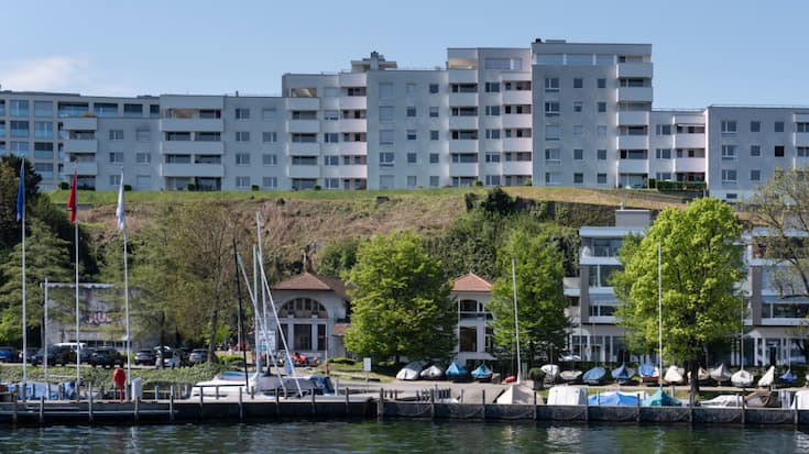Alors que Zurich figure à la troisième place des villes présentant le plus fort risque de surchauffe, juste derrière Miami et Tokyo, Genève pointe au 7e rang (archives).