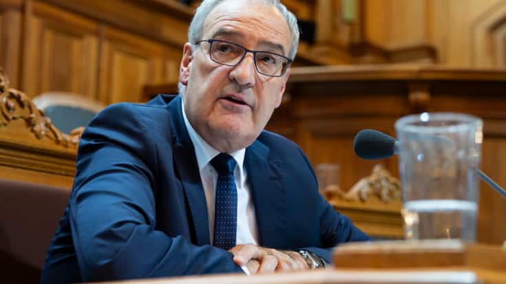 Le département de Guy Parmelin a dû à contre-coeur élaborer un projet instaurant un contrôle des investissements étrangers dans les entreprises suisses (archives).