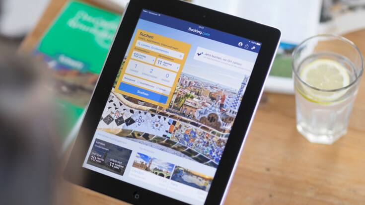 Pour le directeur de l'association Hotelleriesuisse, Christian Hürlimann, Booking.com est à la fois "une bénédiction et une malédiction". Le patron de la faîtière concède que les petits établissements n'ont guère d'autre alternative pour s'assurer une petite place sur un marché très concurrentiel.