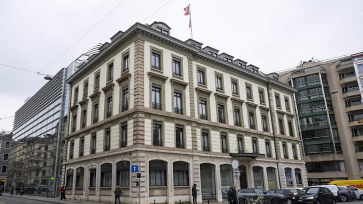 Le groupe genevois s'apprête à évacuer son emblématique siège de la Place des Alpes pour migrer vers Zoug en début d'année prochaine. (archive)