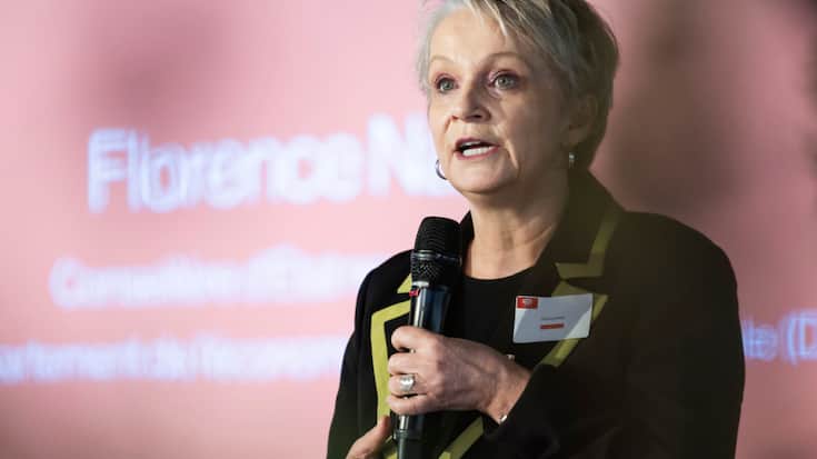 La conseillère d'Etat neuchâtelois Florence Nater a présenté un plan d'action en faveur des entreprises du canton touchées par la hausse des droits de douane américains (archives).