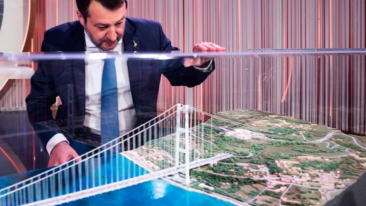 La Cour des comptes italienne n'a pas validé la décision de lancer le projet pharaonique de plan entre la Sicile et le continent. De quoi rendre fou de rage le ministre des infrastructures et des transports, Matteo Salvini (archives).