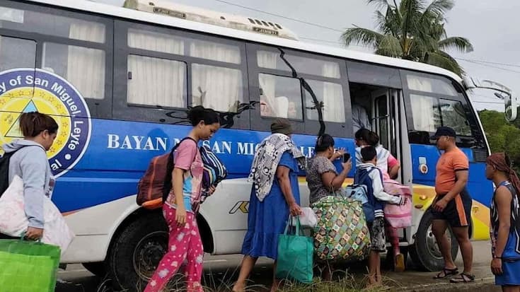 Les autorités philippines ont procédé à des évacuations avant l'arrivée de Kalmaegi.