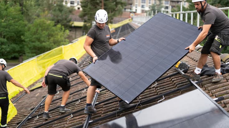 L'initiative solaire demande que toute nouvelle construction ou rénovation soit systématiquement accompagnée d'une installation solaire (archives).