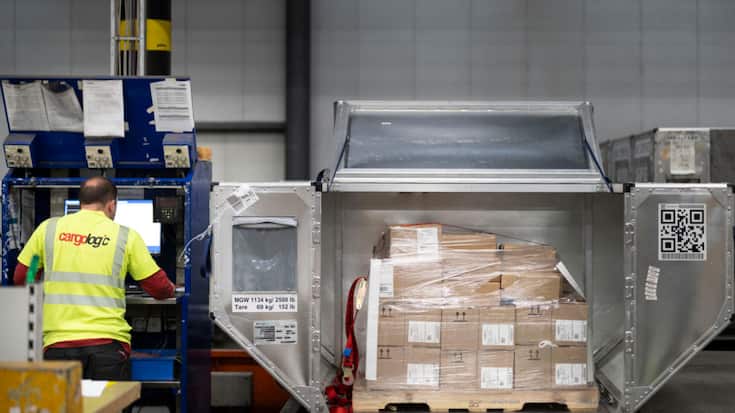 Les volumes de fret, comme ceux de passagers ou encore les recettes commerciales, ont progressé le mois dernier à l'aéroport de Zurich. (archive)