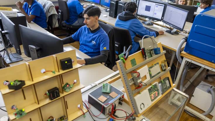 Le Conseil fédéral ne veut pas allonger le nombre de semaines de vacances des apprentis (illustration).