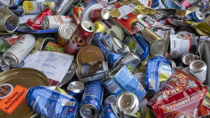 La collecte d'une canette en aluminium (0,33 l) permet d'éviter l'impact environnemental correspondant un trajet d'environ 4,7 kilomètres en vélo électrique (archives).